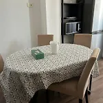 Luxury & Cosy - Infinit Daire Bükreş